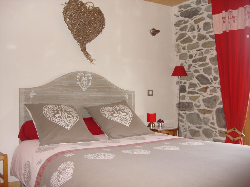 Le Chalet De Thalie Bed & Breakfast Bourg-Saint-Maurice Room photo